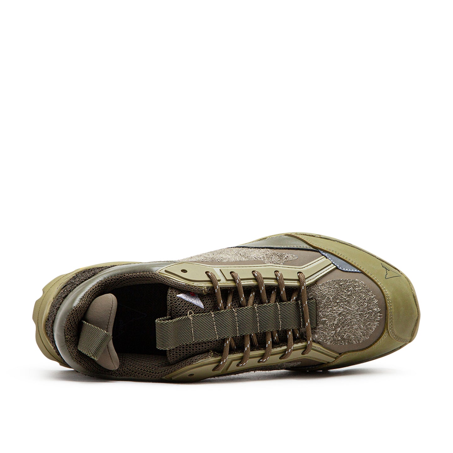 roa lhakpa (olive) - a.plus