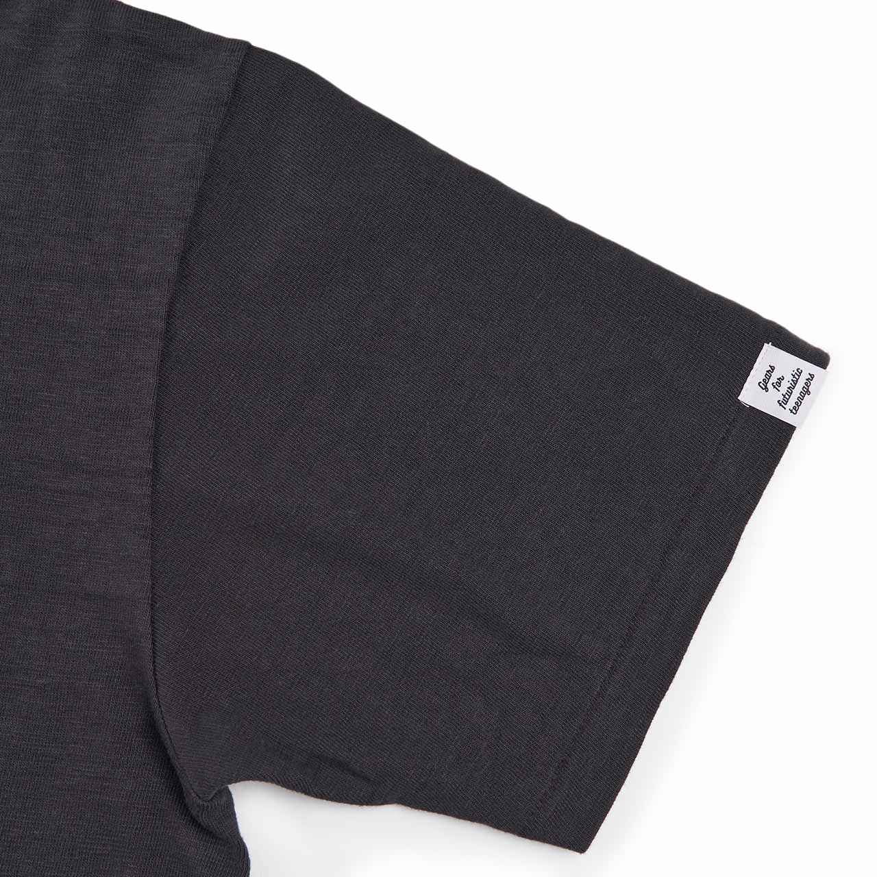 human made heart badge t-shirt (black) - a.plus