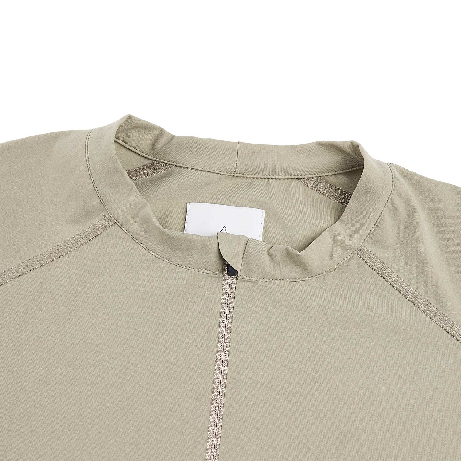 roa t-shirt technical long sleeve (silver sage) - a.plus