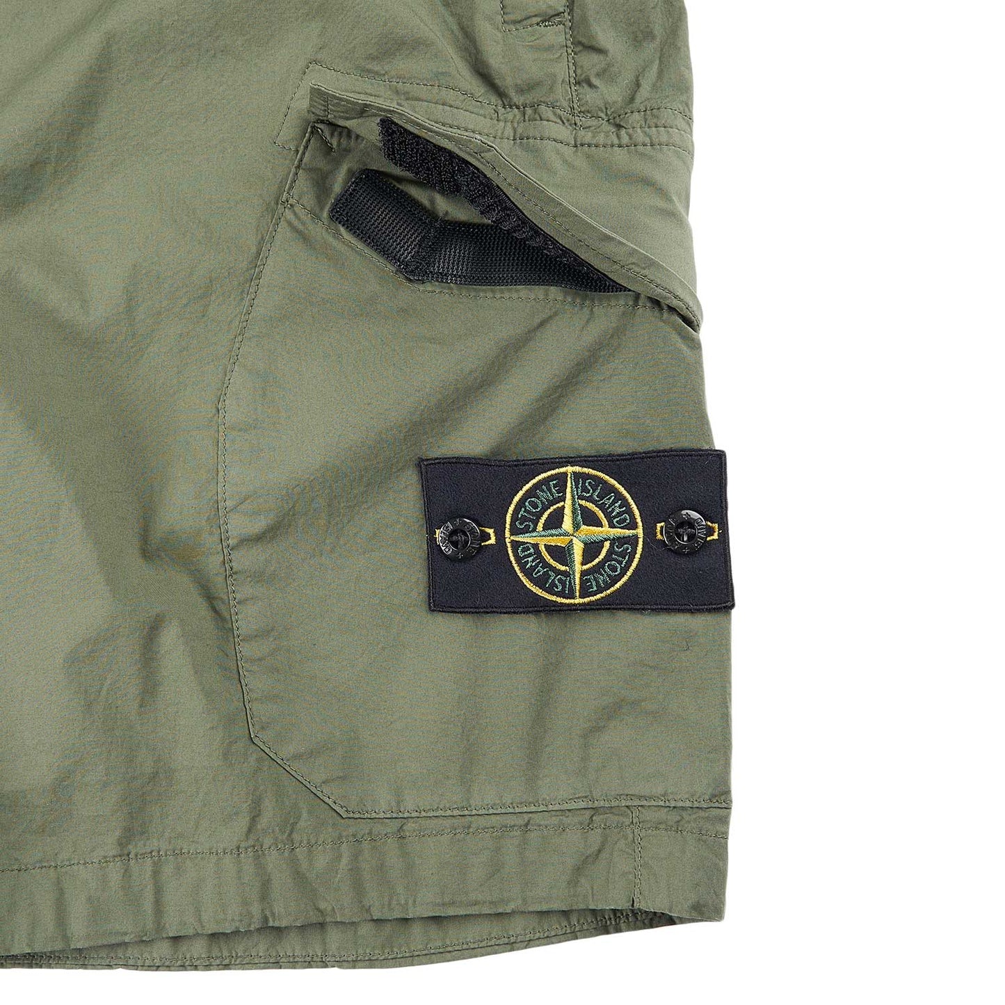 stone island old effect cargo bermuda shorts (olive) - a.plus