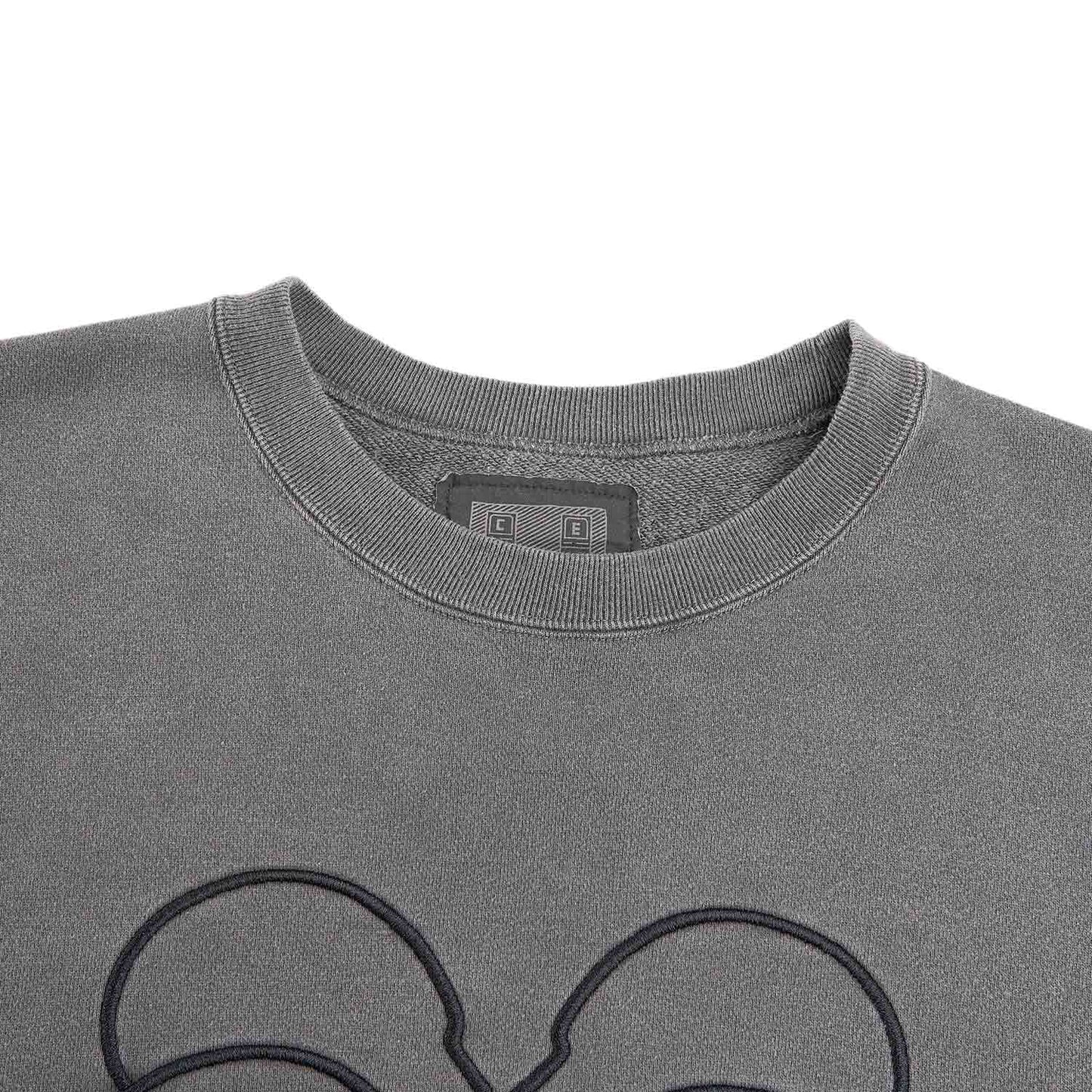 cav empt overdye wb headsx4 c.e crew neck (charcoal) - a.plus