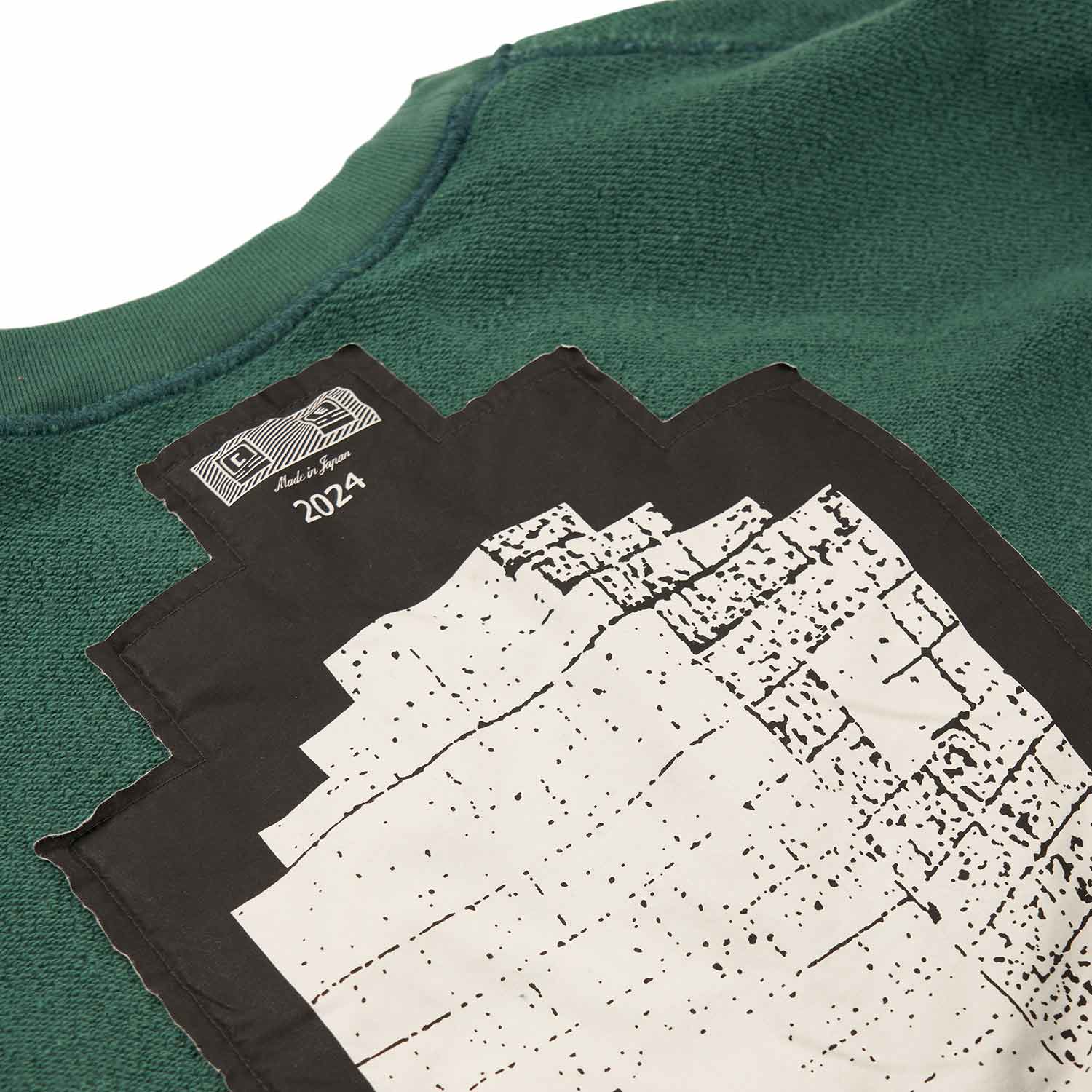cav empt side colour crewneck (green) - a.plus
