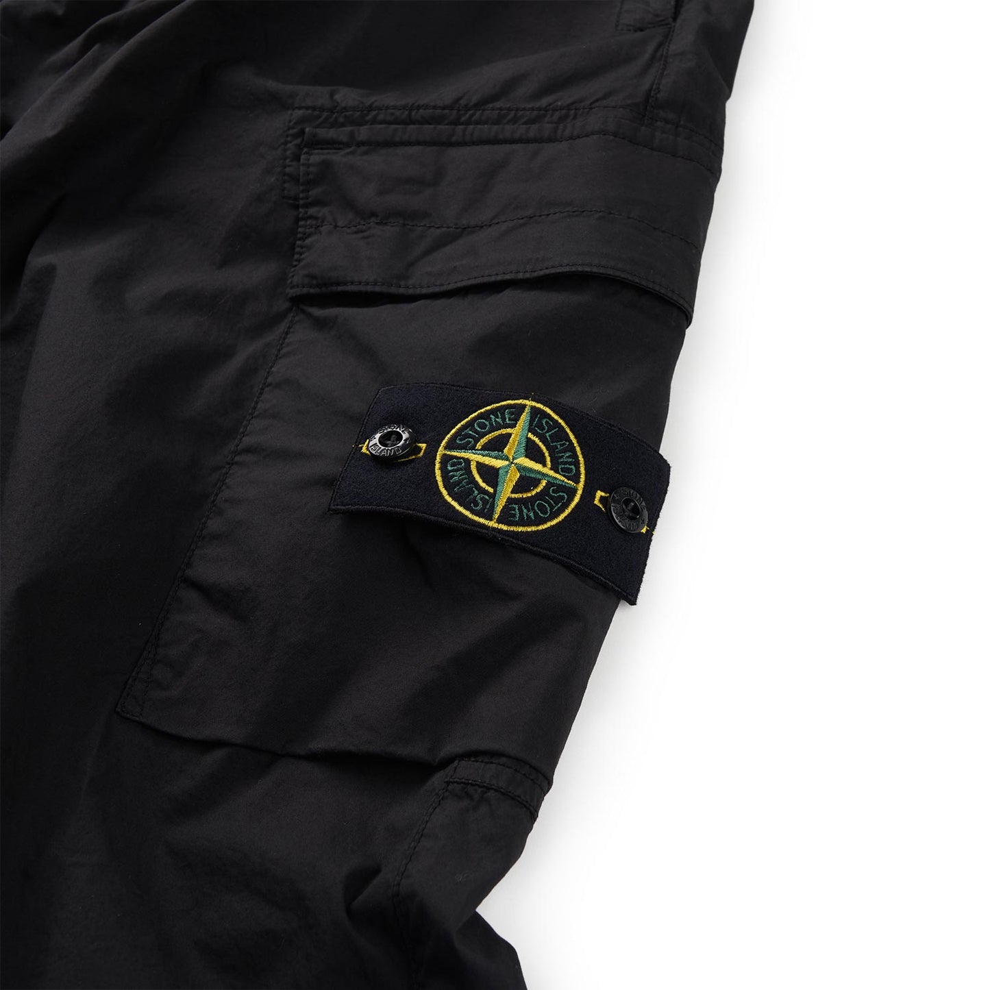 stone island regular fit cargo pants (schwarz)