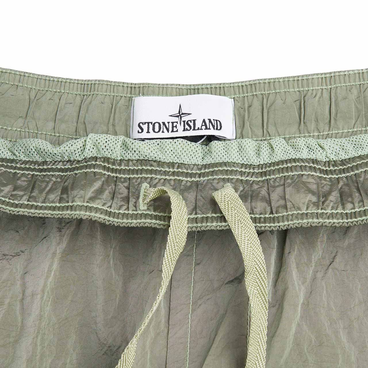 stone island shorts (hellgrün)