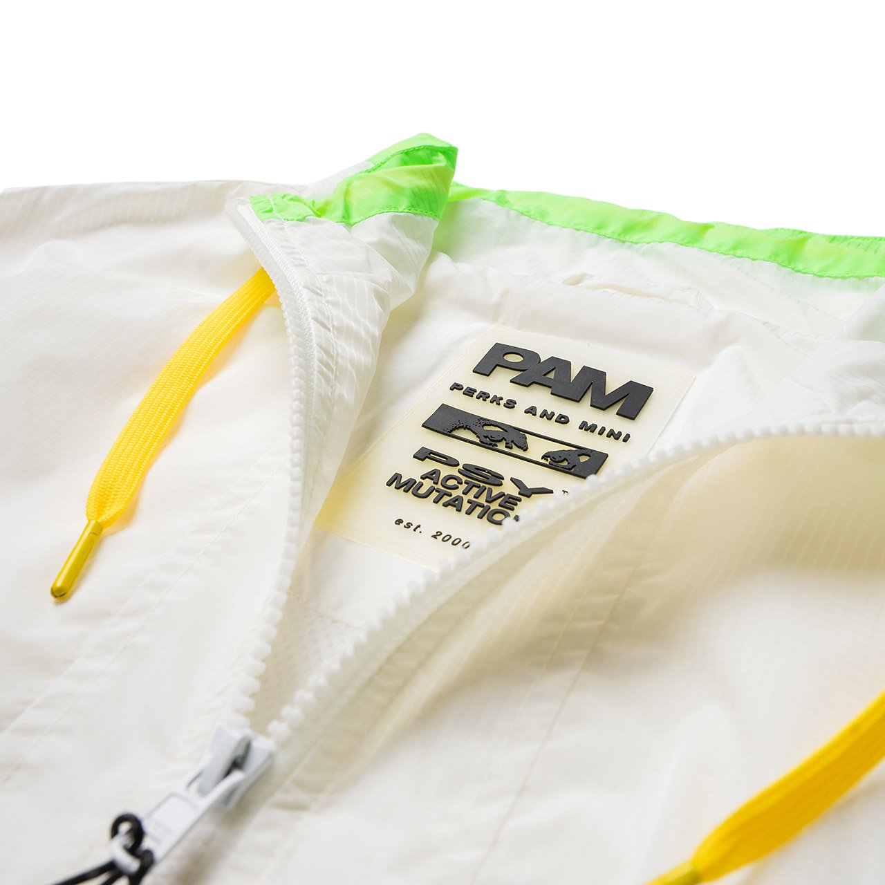 perks and mini time folds track pullover (white) - 39076-wng - a.plus - Image - 4