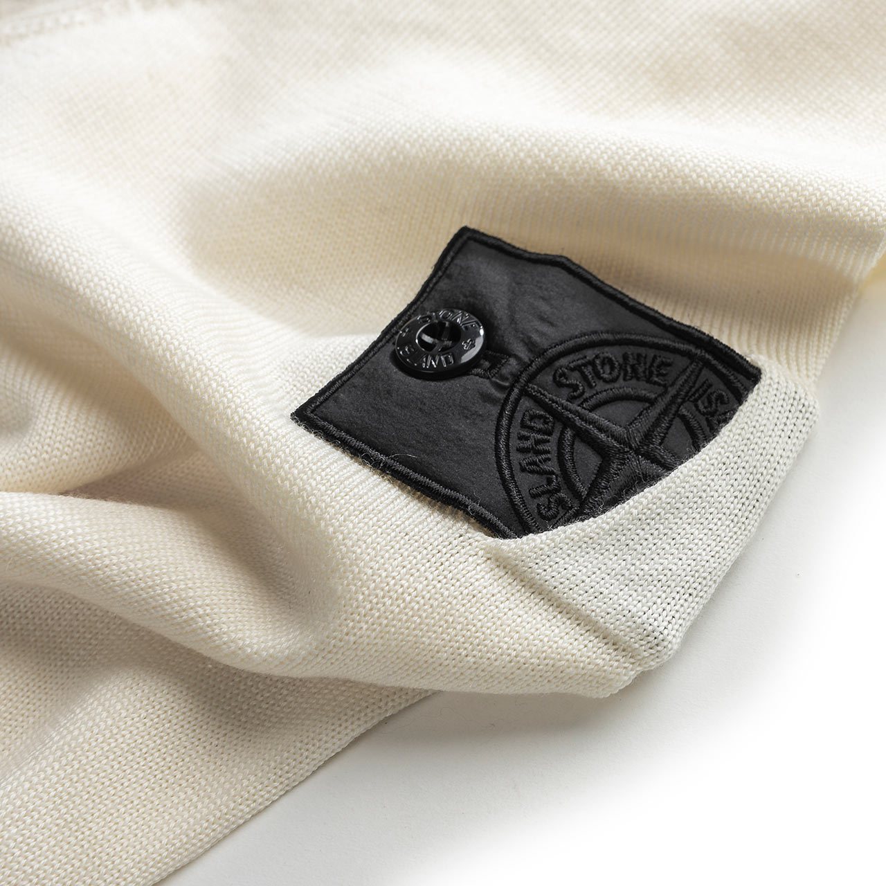 stone island shadow project wool silk mix crew knit (off white) - 7319505a4.v0099 - a.plus - Image - 4