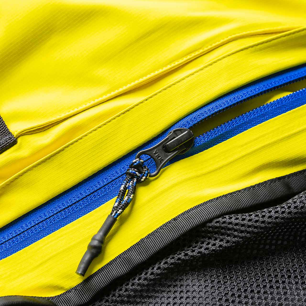 the north face black series futurelight vest (lime / black) - nf0a4ak2nx4 - a.plus - Image - 9