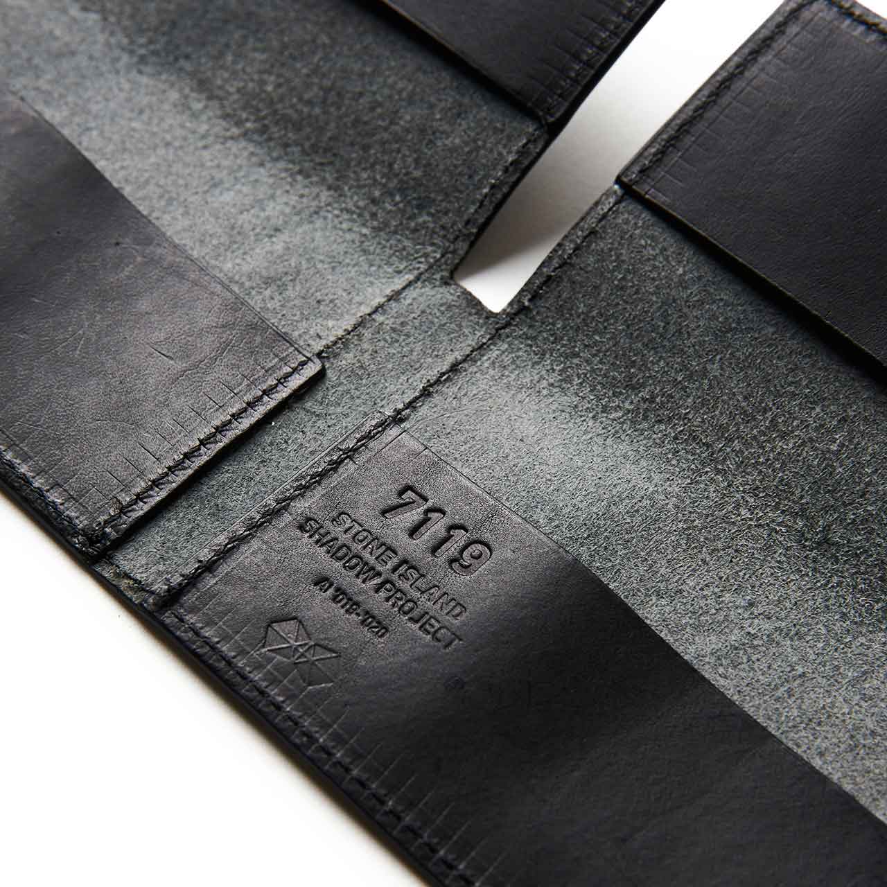 stone island shadow project quad sleeve wallet (black) - 711990220.v029 - a.plus - Image - 4