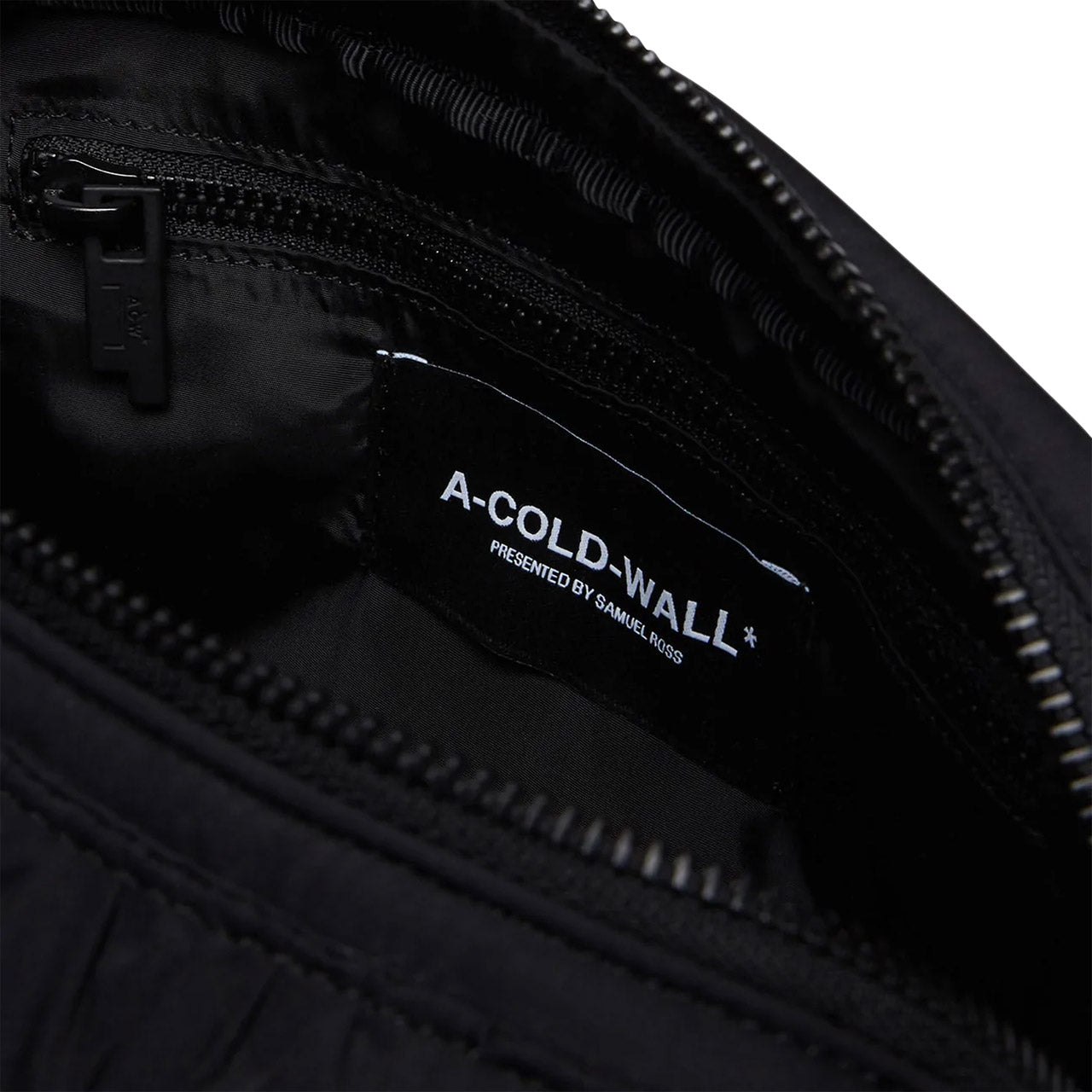 a-cold-wall* insulate messenger bag (black)