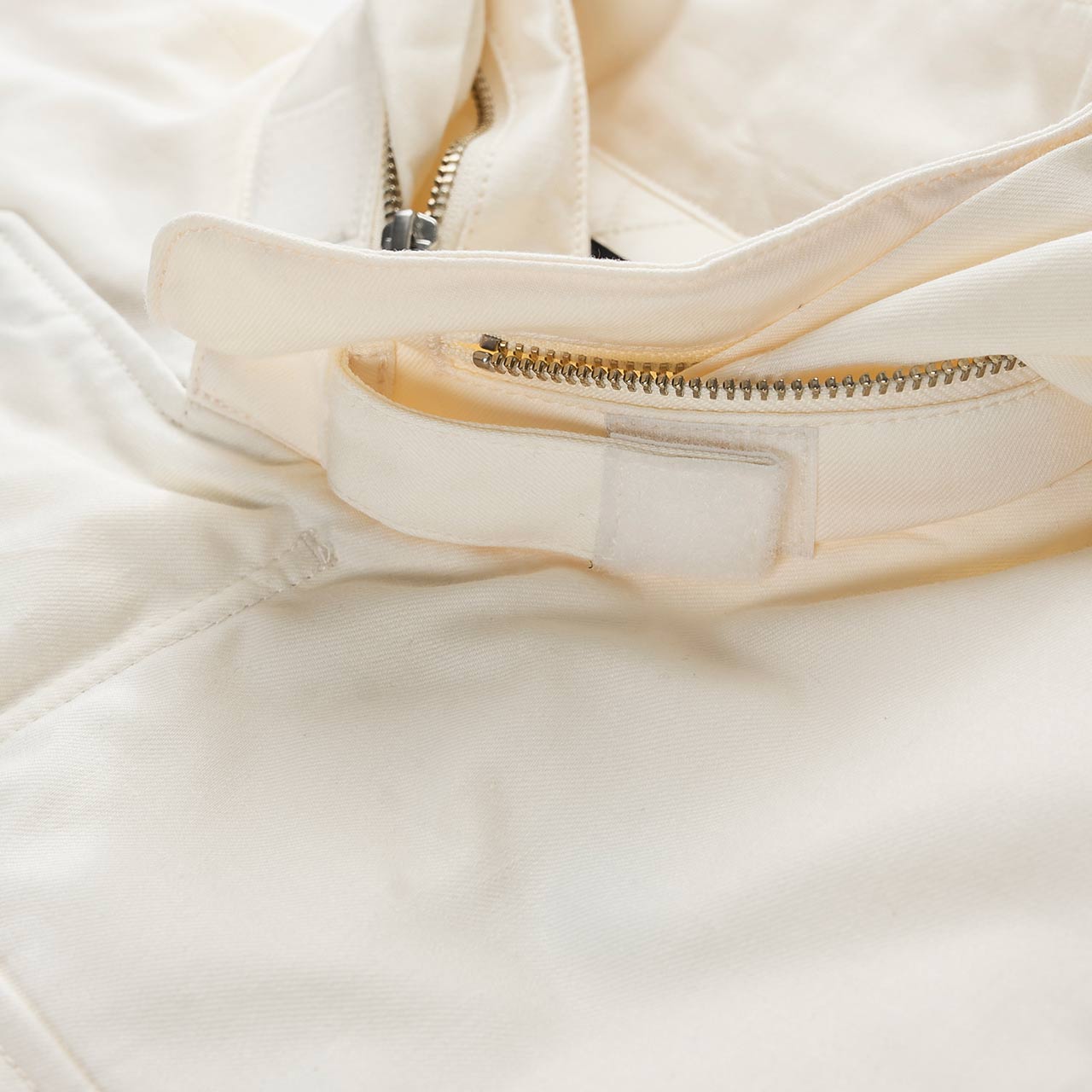 undercover undercover transformable jacket (ivory)