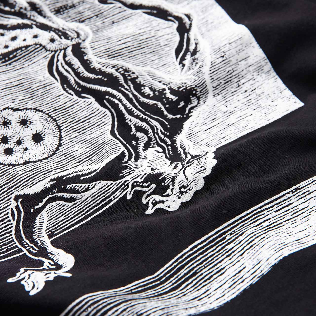 perks and mini perks and mini poz mez collective dreaming s/s t-shirt (black)