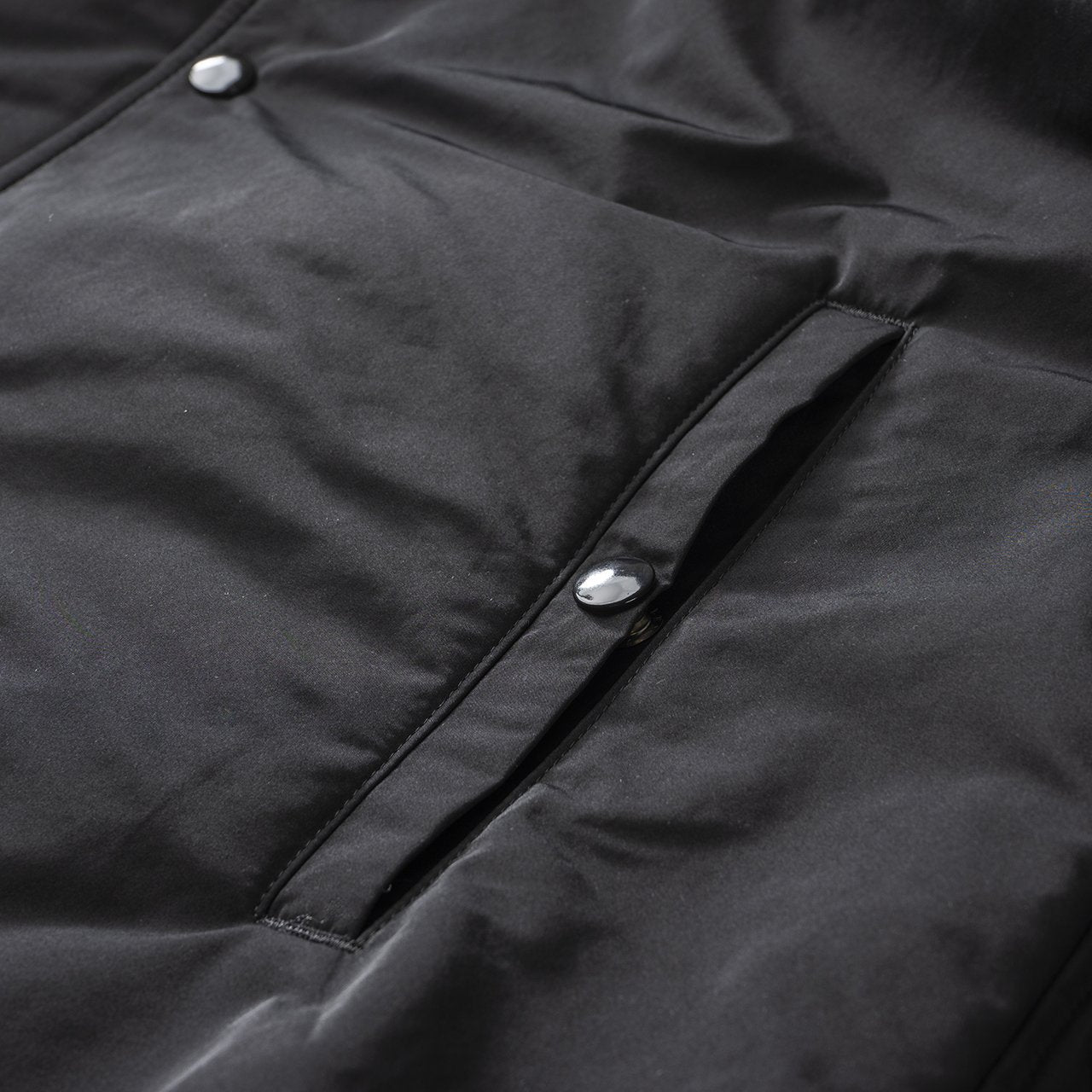 undercover undercover 'throne of blood' hooded drawstring jacket (black)