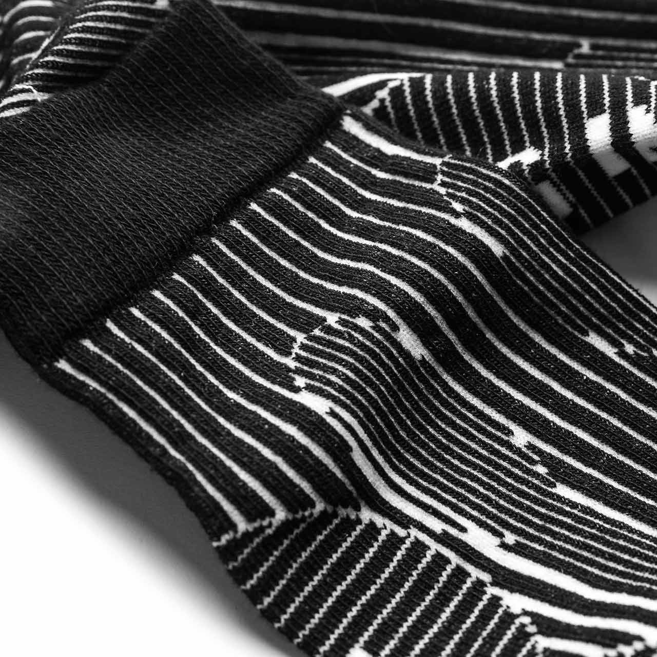 henrik vibskov henrik vibskov hiding socks (black) AW20-S102