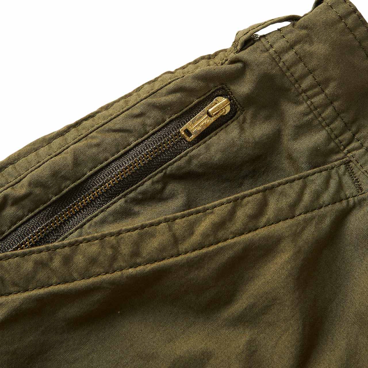 undercover undercover oversized pants (khaki)