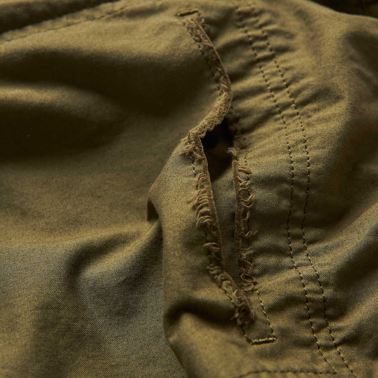 undercover undercover oversized pants (khaki)