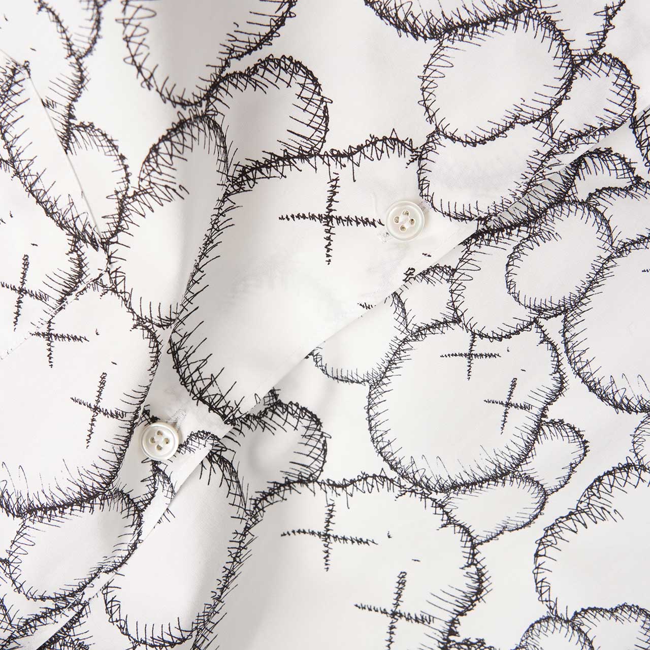 comme des garçons shirt comme des garçons shirt x kaws classic shirt (print a)