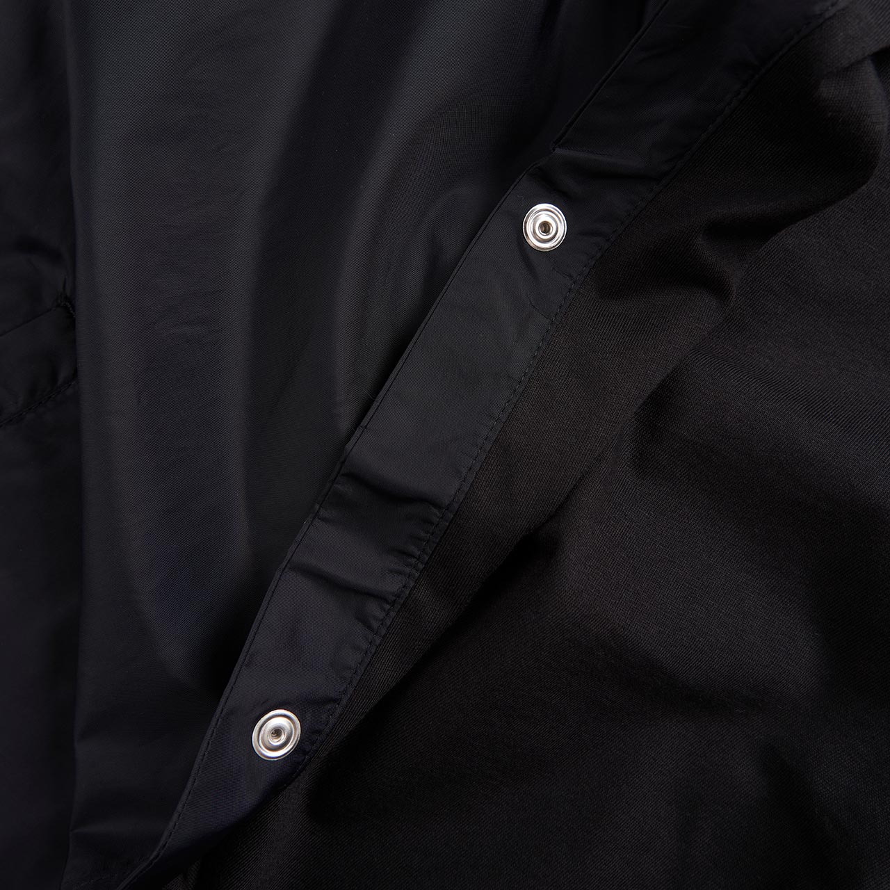 rassvet rassvet woven coach jacket (black)