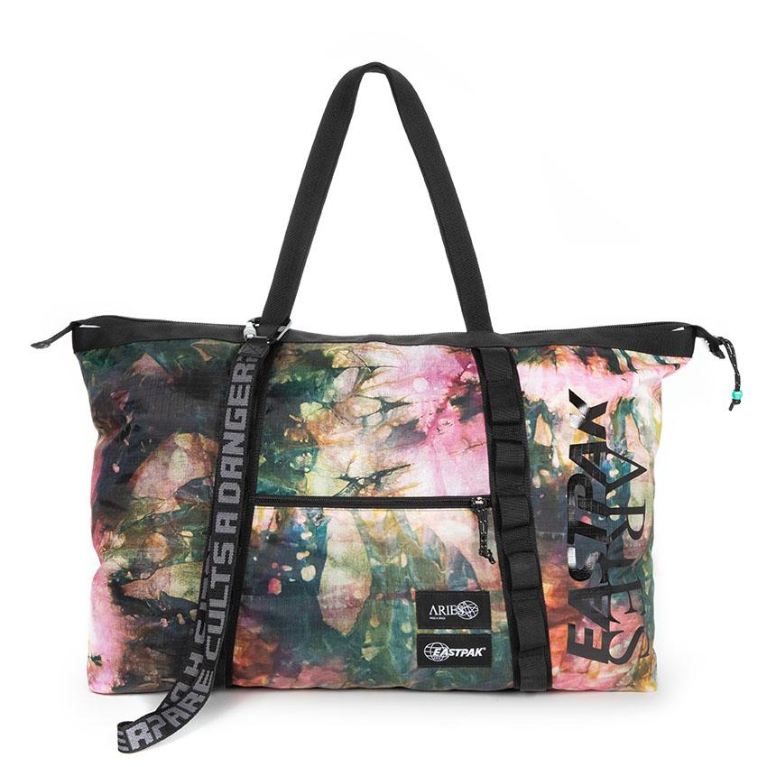 eastpak eastpak x aries shopper (black / multi) EK0A5B9MN101