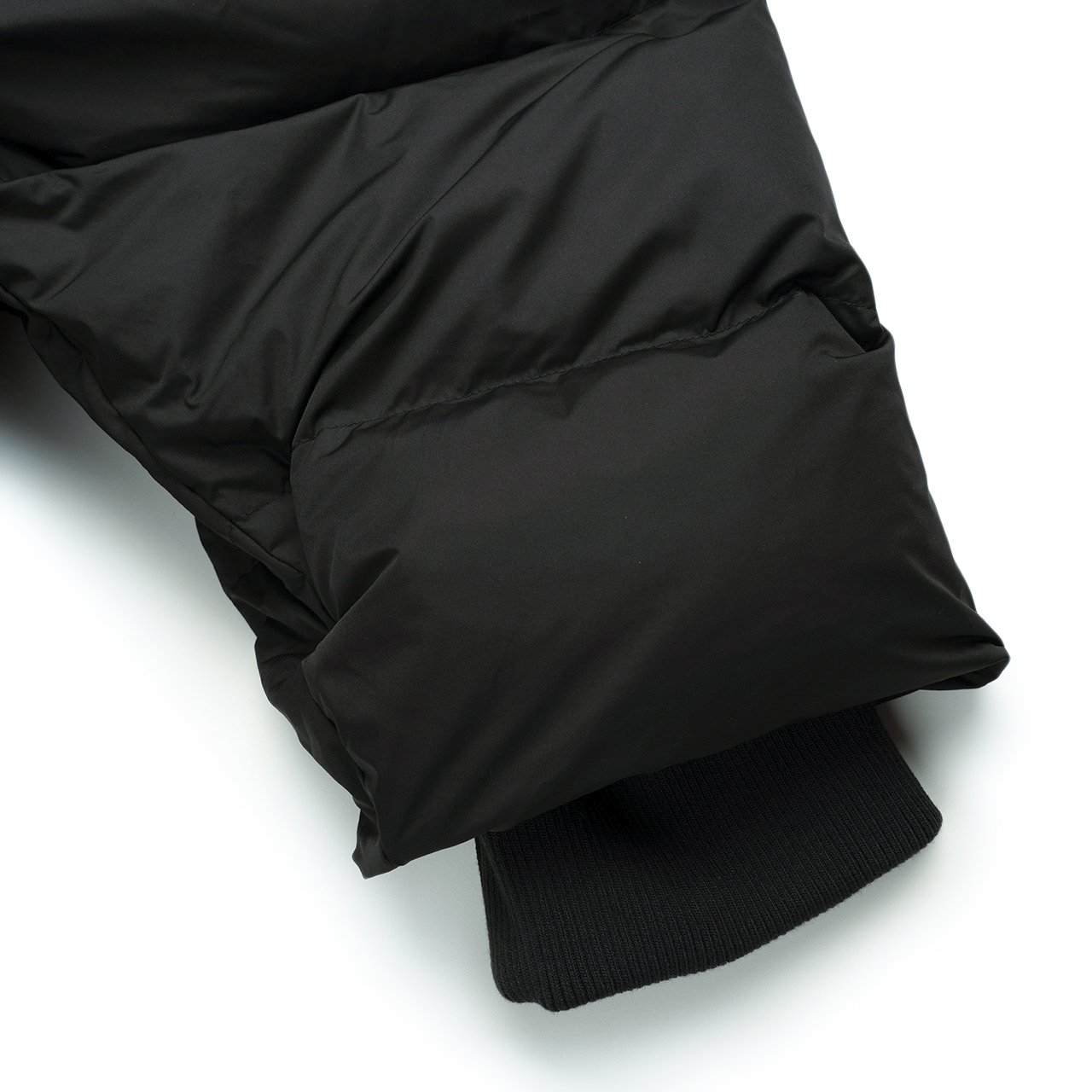 henrik vibskov henrik vibskov filo vest jacket (black)