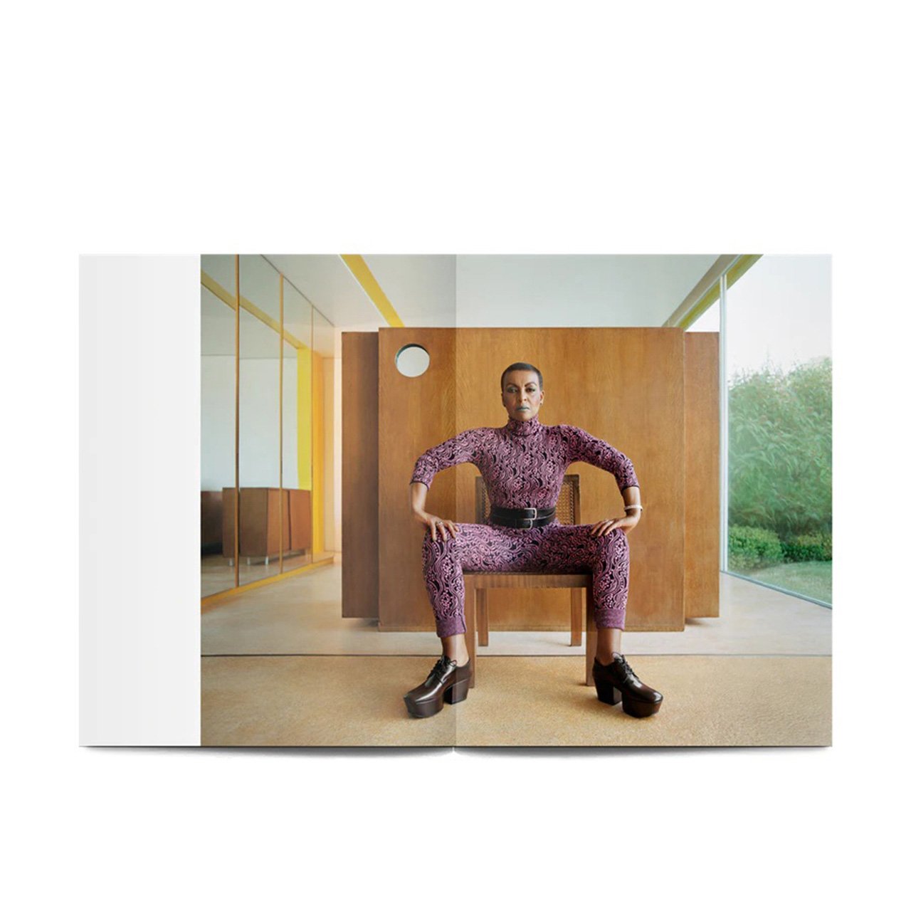 cloakroom cloakroom issue 04 CLOAKROOMN4C1