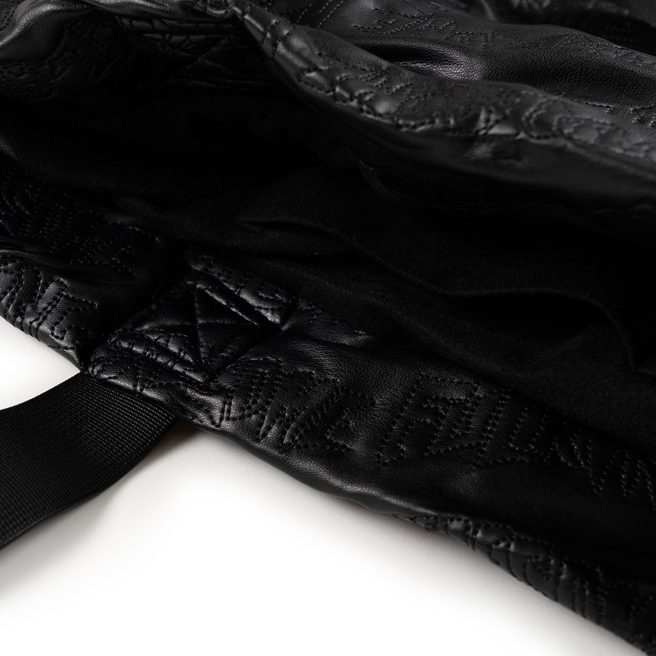 fucking awesome fucking awesome puffer tote bag (black) p709134-001