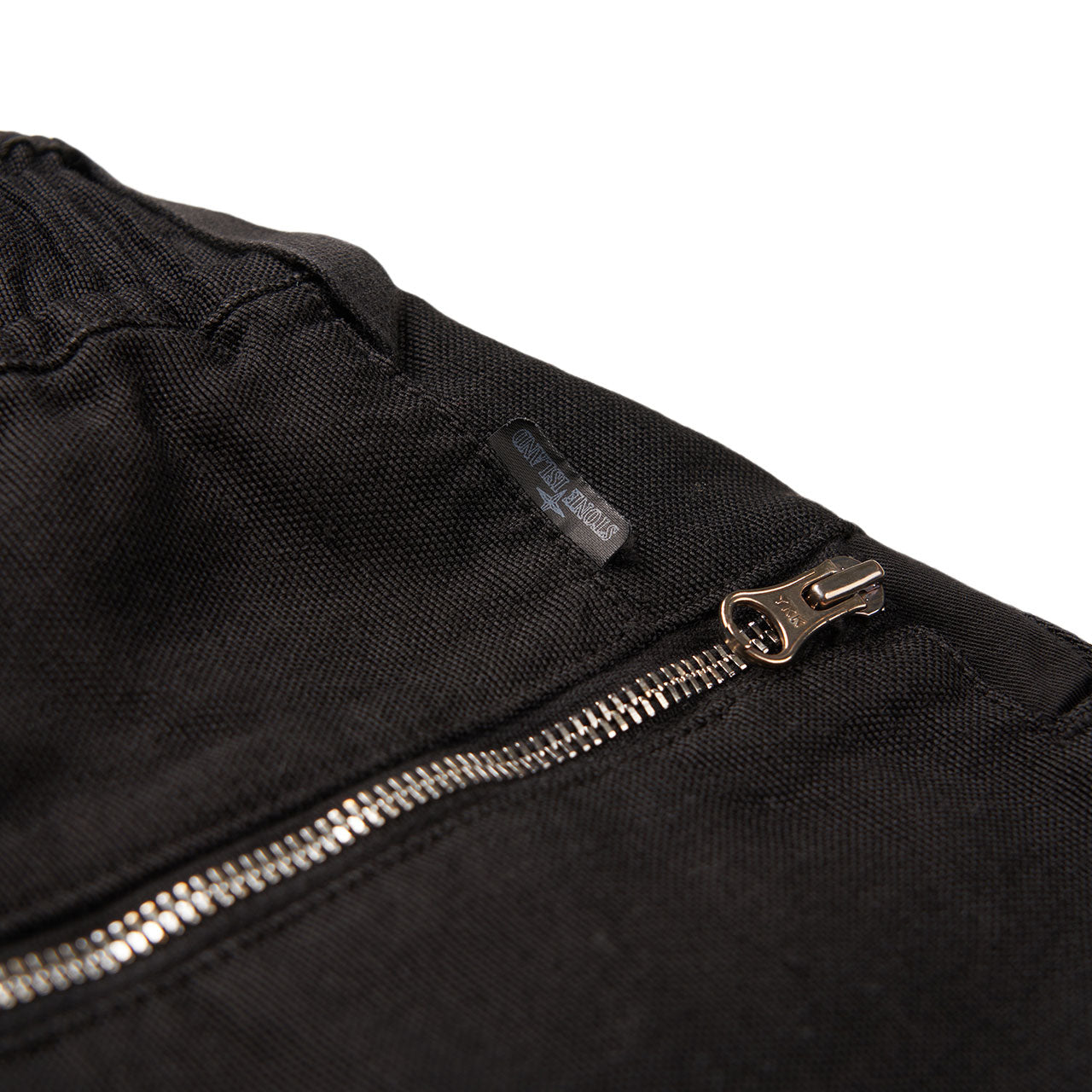 stone island shadow project stone island shadow project cropped drawstring pants (black)