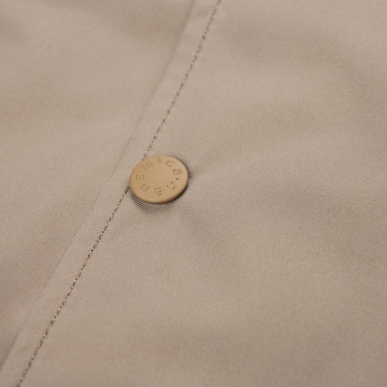 nanamica nanamica gore-tex coach jacket (beige)