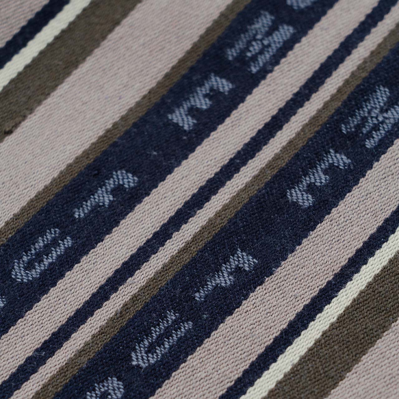 fucking awesome fucking awesome striped pleated chino (black)