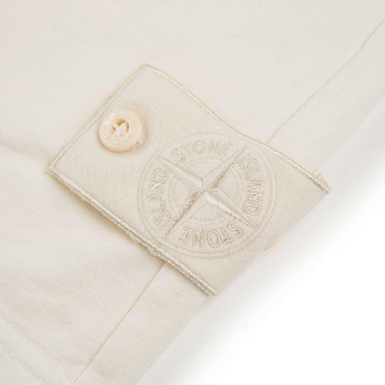 stone island stone island ghost piece fleece shorts (cream)