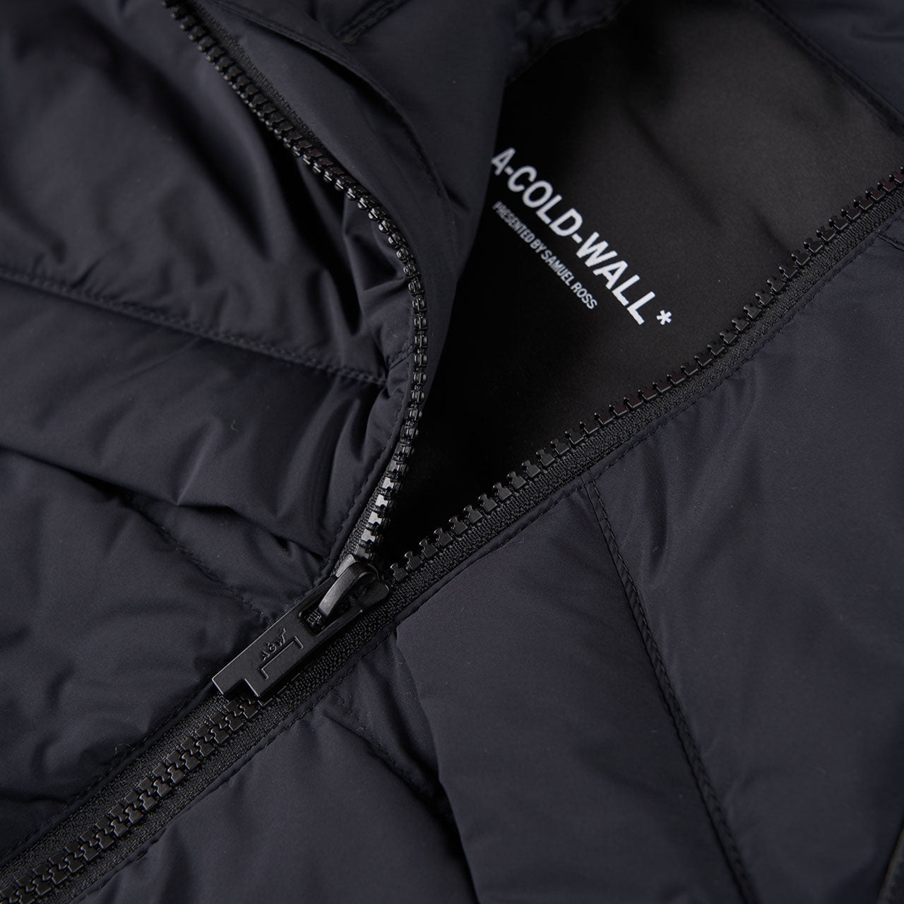 a-cold-wall* light-weight down zip up (black) - a.plus