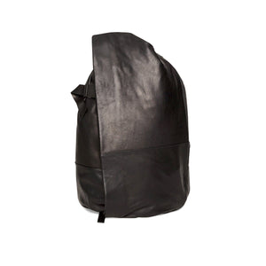 côte&ciel isar medium alias backpack (black) - a.plus