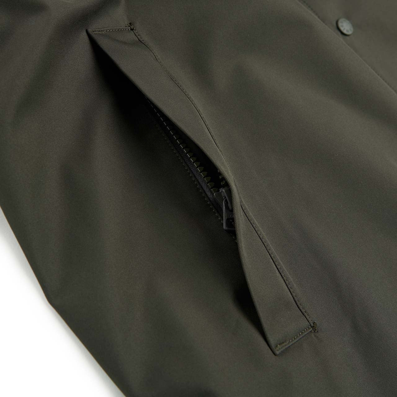 nanamica 2l gore-tex coach jacket (khaki) - a.plus