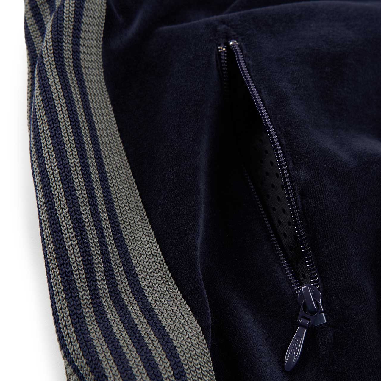 needles side stripe track velour jacket (navy)