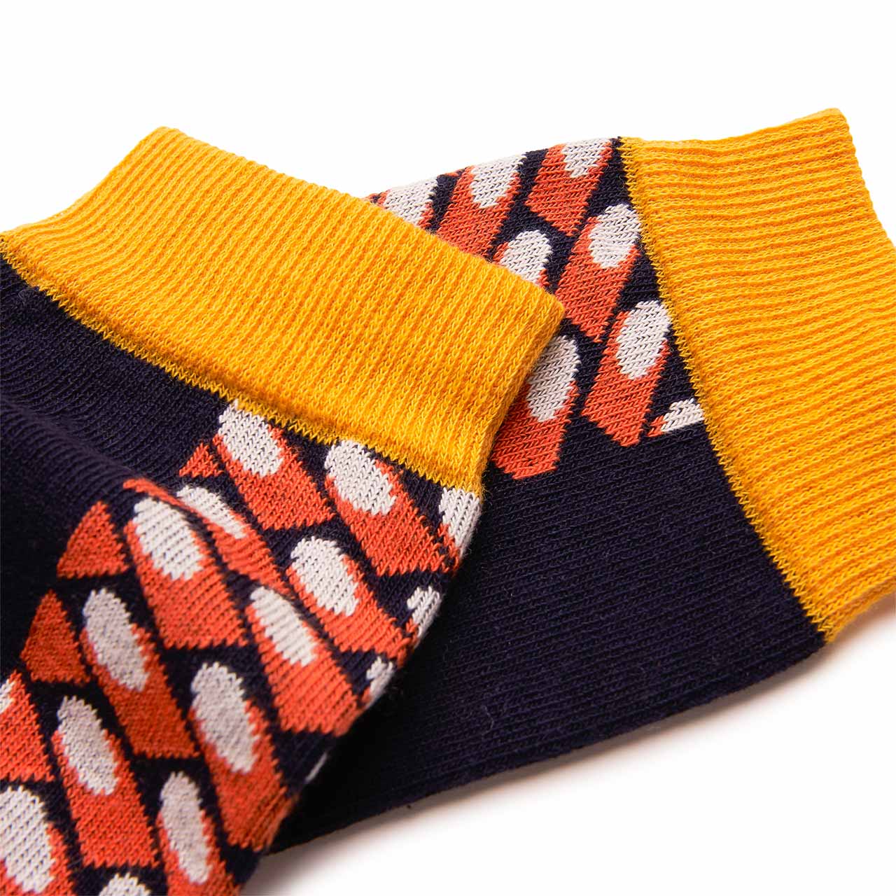 henrik vibskov bounceback socks (black / orange) - ss19-s905 - a.plus - Image - 2