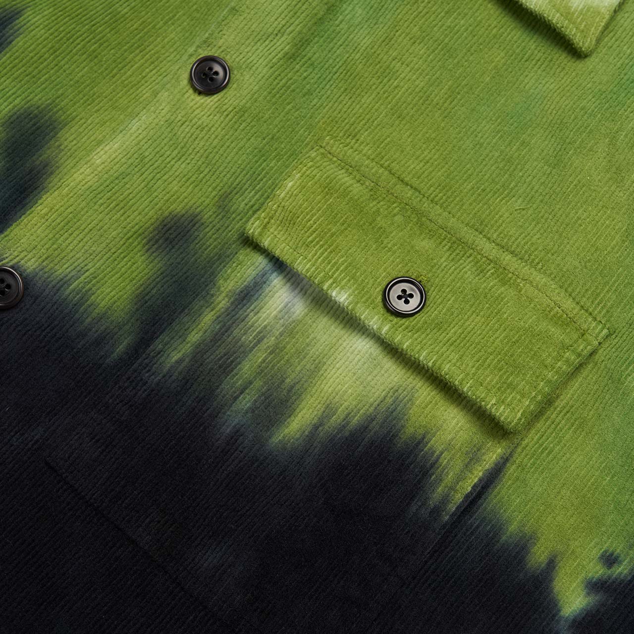 henrik vibskov crumpet corduroy shirt (black / green) AW21-M220