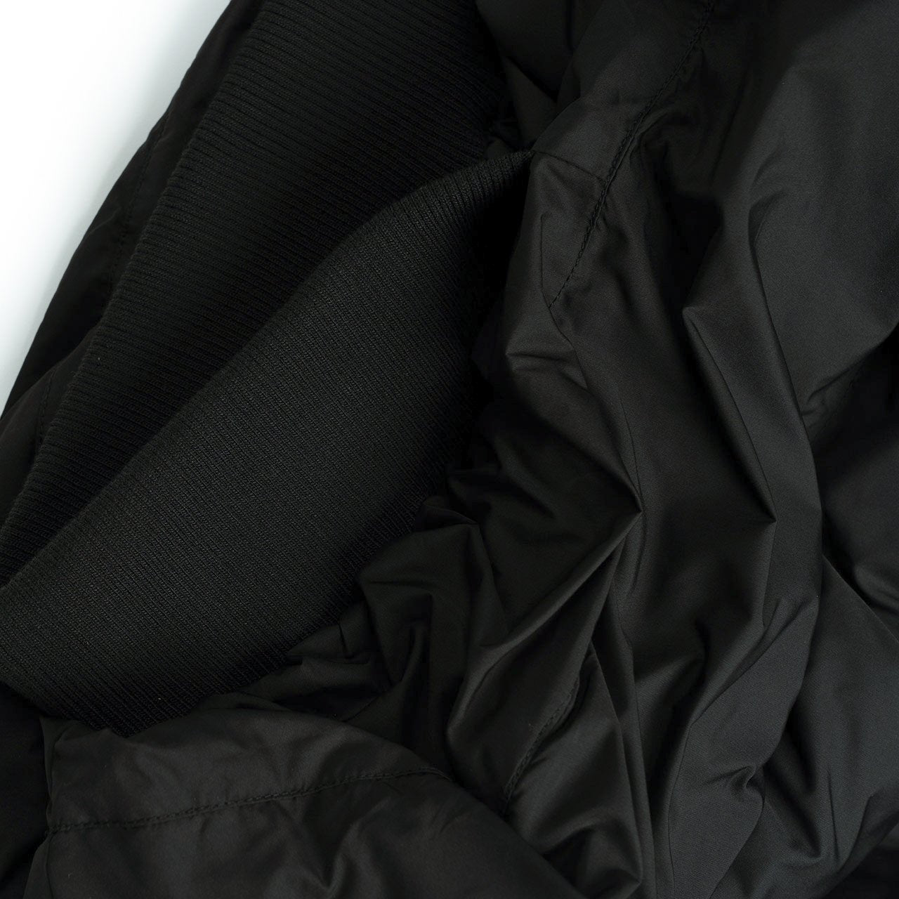 henrik vibskov henrik vibskov filo vest jacket (black)