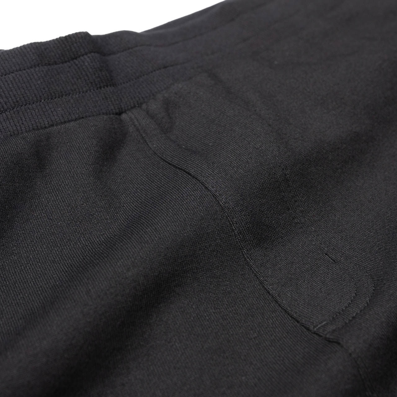 perks and mini b.t.c. jogger sweat pants (black) - 8382-b - a.plus - Image - 5