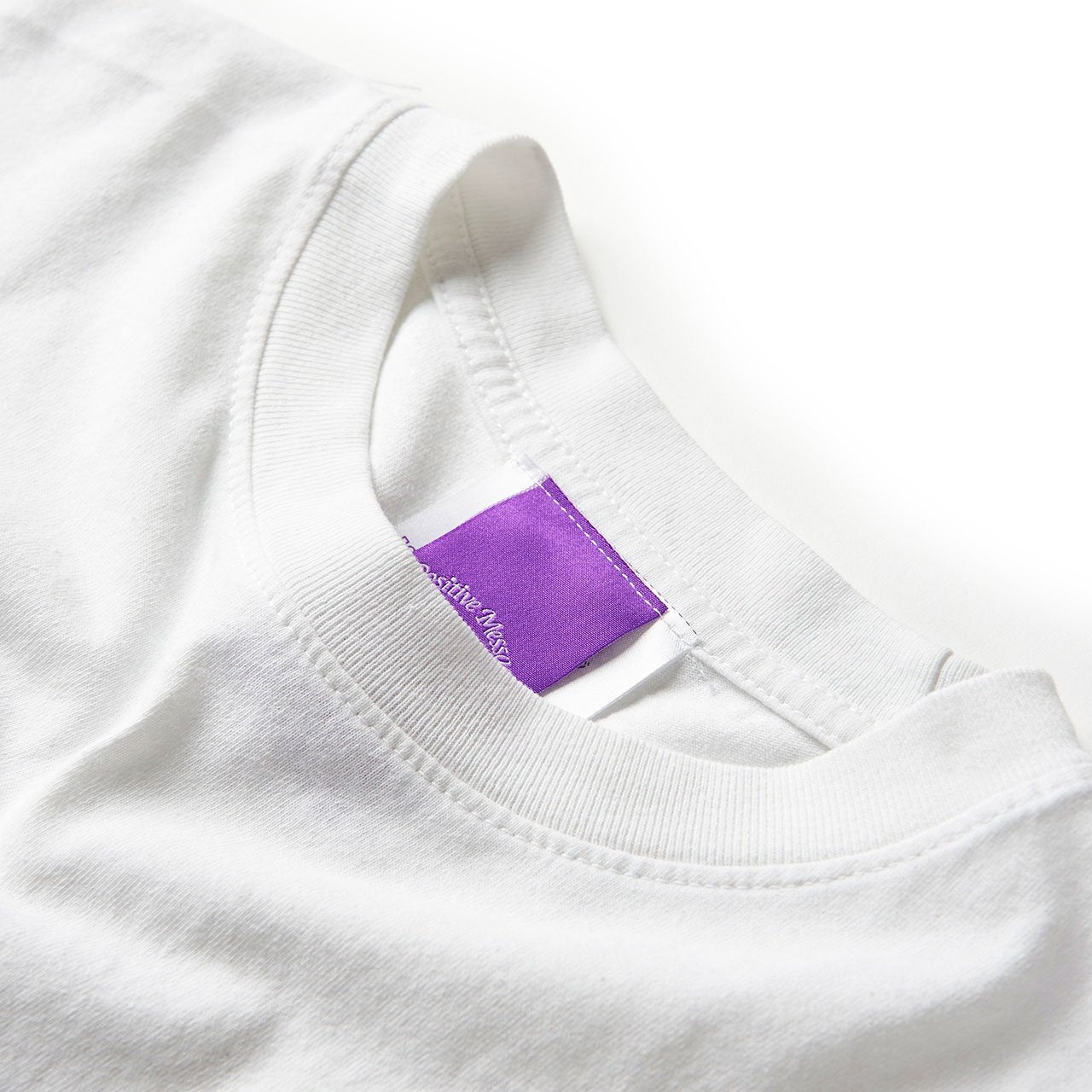 perks and mini perks and mini poz mez blend s/s t-shirt (white)