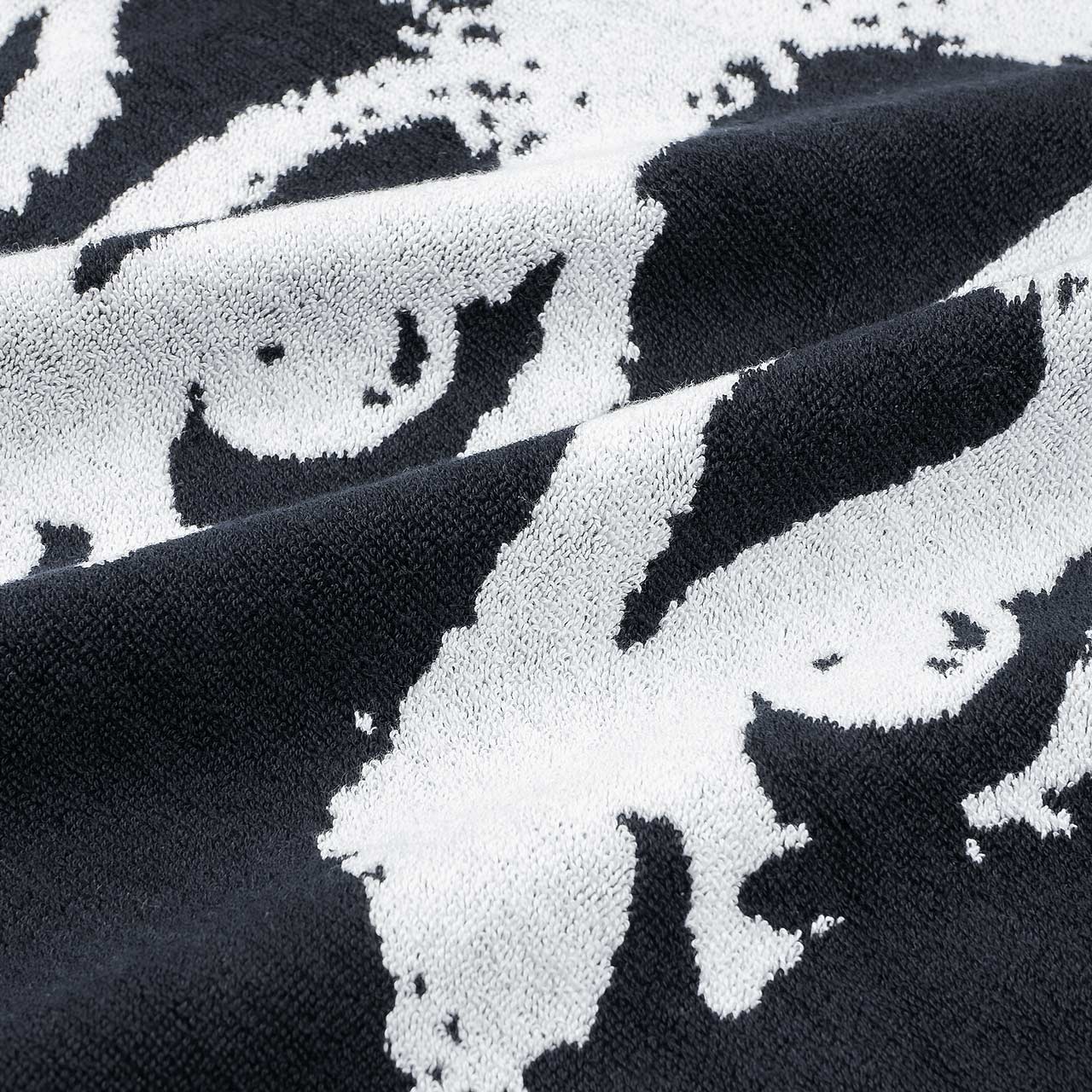 perks and mini x-perience handmaiden towel (black / white) - 9771-bw - a.plus - Image - 3