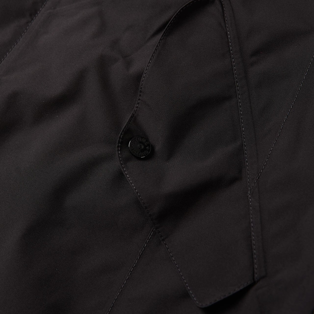 stone island shadow project goretex paclite jacket (black)