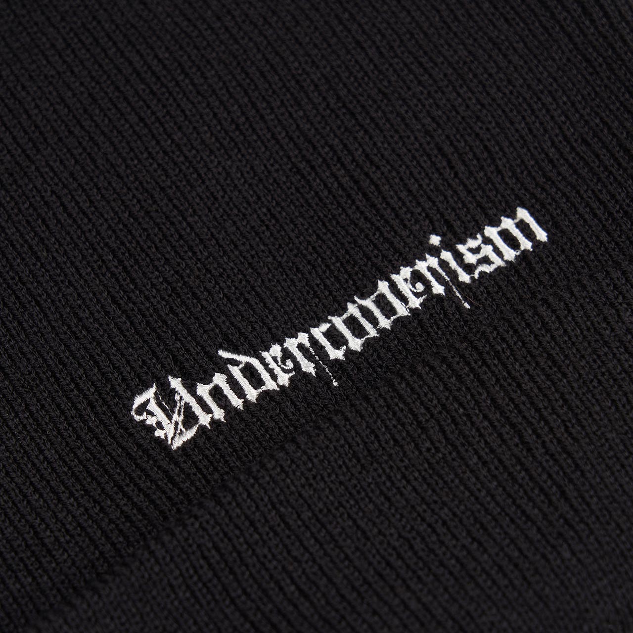 undercover undercover logo beanie (black) UI1B4H02
