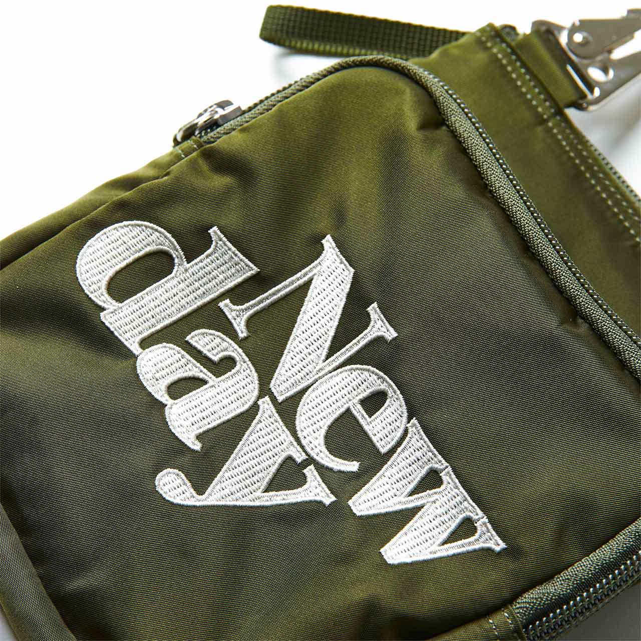 undercover 'new day' shoulder bag (khaki) - uc1a4b04 - a.plus - Image - 2